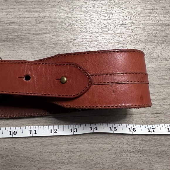 Ralph Lauren Brown Leather Belt with Gold Buckle - Picture 10 of 13
